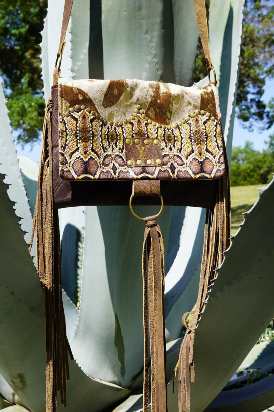 Handbags Keep it Gypsy | The Bella Flap Bag